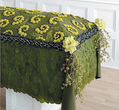 Monochromatic Leaf Pall